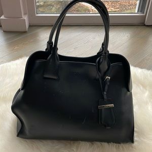 Tod’s Cape Medium Size Bag